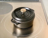 簡単【蓮根としめじのオイル煮】アヒージョ作り方3写真