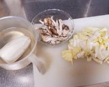 ランチ☆白菜と舞茸のとろとろバターうどん作り方1写真