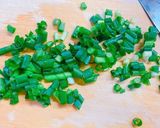 牛タンとアスパラのポン酢炒め作り方1写真