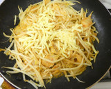 節約食材！もやしのキムチマヨチーズ炒め作り方4写真