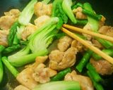 簡単☆鶏もも肉とアスパラのみそマヨいため作り方6写真