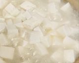 具材２つの雑炊●鶏肉と豆腐のサイコロ雑炊作り方3写真