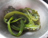 わかめの茎の煮物　　　　　　作り方1写真