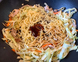 目玉焼きのっけ！ソース焼きそば作り方6写真