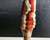 いちごパフェ　お家で特大苺パフェに挑戦　作り方2写真