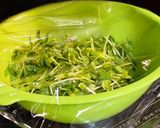 超簡単！レンジ調理で豆苗のツナ和え♪作り方2写真