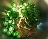 オクラとメカブの酢の物♪作り方3写真