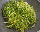 豆苗とエノキの餡掛け卵とじ作り方9写真