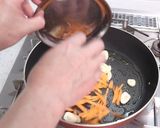 野菜たっぷり！簡単スタミナ焼肉鍋♪作り方5写真