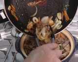 野菜たっぷり！簡単スタミナ焼肉鍋♪作り方8写真