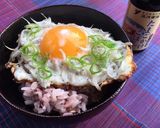 【たまごかけごはん醤油】でしらす目玉焼丼作り方2写真