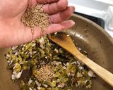 高菜漬けとベーコンの油炒め作り方5写真