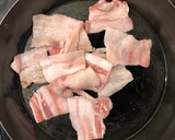 丸ごと新玉ねぎと豚バラの生姜焼き作り方1写真