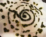 餃子の皮ピザ♪簡単！えびバジルソース！作り方5写真