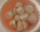 里芋と鶏肉の煮物作り方1写真