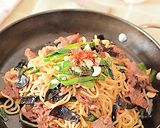 パワーアップ！牛肉とニラの中華風焼きそば作り方8写真