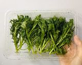 生春菊と人参 ごまゴマ和え サラダ作り方1写真