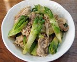蕾菜と豚肉のオイスター炒め作り方4写真