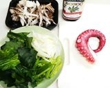 簡単！タコとほうれん草、舞茸のパスタ♪作り方1写真