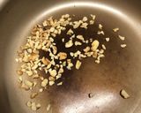 簡単★春菊とナッツの塩麹胡麻和え作り方3写真