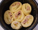 炊飯器で簡単パン♩ オニオンマヨロール作り方7写真