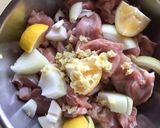 今日は特別な日に！もも肉の贅沢から揚げ♡作り方1写真