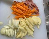 たっぷり野菜のトムヤムスープ作り方1写真