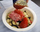 電子レンジDEなすとひき肉のトマトソース作り方3写真
