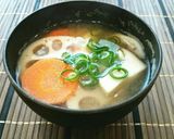 簡単♡れんこん人参エリンギの味噌汁♡作り方3写真
