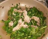 大根の葉と豚バラ肉の炒め物作り方7写真