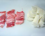 長いもと豚肉のめんつゆにんにく炒め作り方1写真