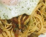 半熟目玉焼トッピングのトマトソースパスタ作り方4写真