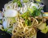 簡単！焼き肉のタレdeホルモン焼きうどん作り方4写真