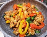 鶏もも肉とパプリカ達の甘酢炒め作り方5写真