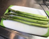 茹でアスパラガスと目玉焼き作り方1写真