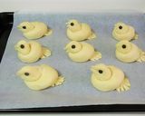 小鳥のロールパン＊イースター作り方8写真