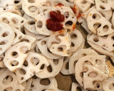 れんこんと豚ひき肉のきんぴら作り方2写真