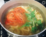 焼きトマトとセロリのオニオンスープ風作り方4写真