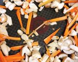 しめじ人参糸こんにゃくのきんぴら作り方1写真