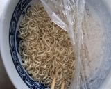 ポットのお湯でラーメンを作る作り方3写真