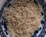 ポットのお湯でラーメンを作る作り方4写真