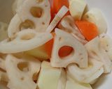 2度美味しい！鶏ももと根菜の甘辛ダレ作り方3写真