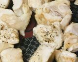 鶏肉のトマト缶＆プチトマトのソース炒め作り方2写真