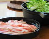 焼きあごだしで！豚肉と豆苗のねぎしゃぶ鍋作り方3写真