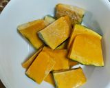 ★低糖質‼おからで作るかぼちゃ粒あんパン作り方4写真