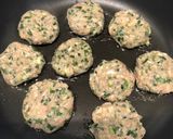 餃子リメイク☆お弁当にも☆照り焼きつくね作り方2写真