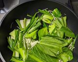 野菜をもいで入れるだけ！適当な酸辣湯麺！作り方1写真