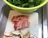 ほうれん草椎茸ベーコンのバター醤油炒め作り方1写真