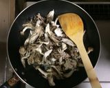 超簡単☆濃厚!クリーミー舞茸きのこうどん作り方3写真