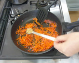おいしい！とまらない！にんじんしりしり作り方4写真